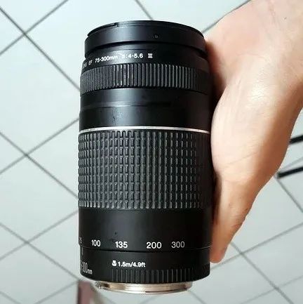 75-300mm Lente Canon tele telefoto esportiva / esporte, só falo no whats, não falo olx
