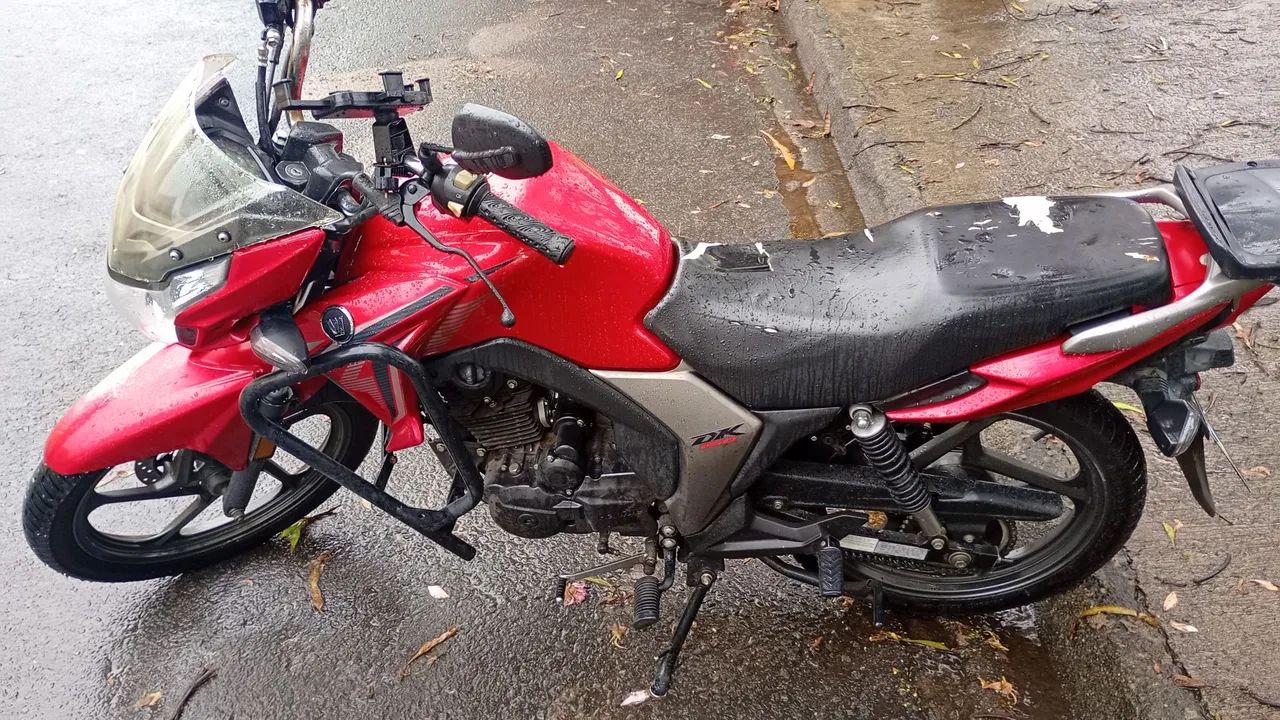DK 150 20/21 único dono 8 mil pra sair hoje - Foto 3