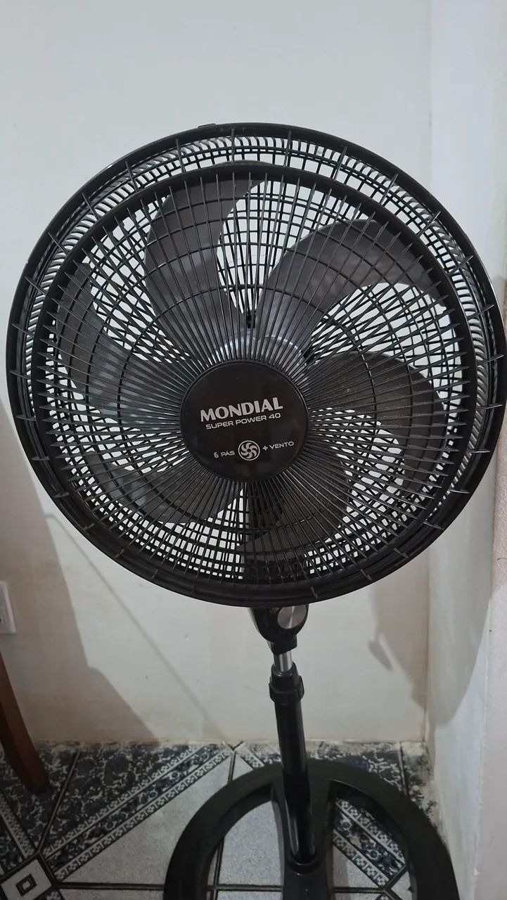 Vendo ventilador mundial  220 Wts - Foto 3