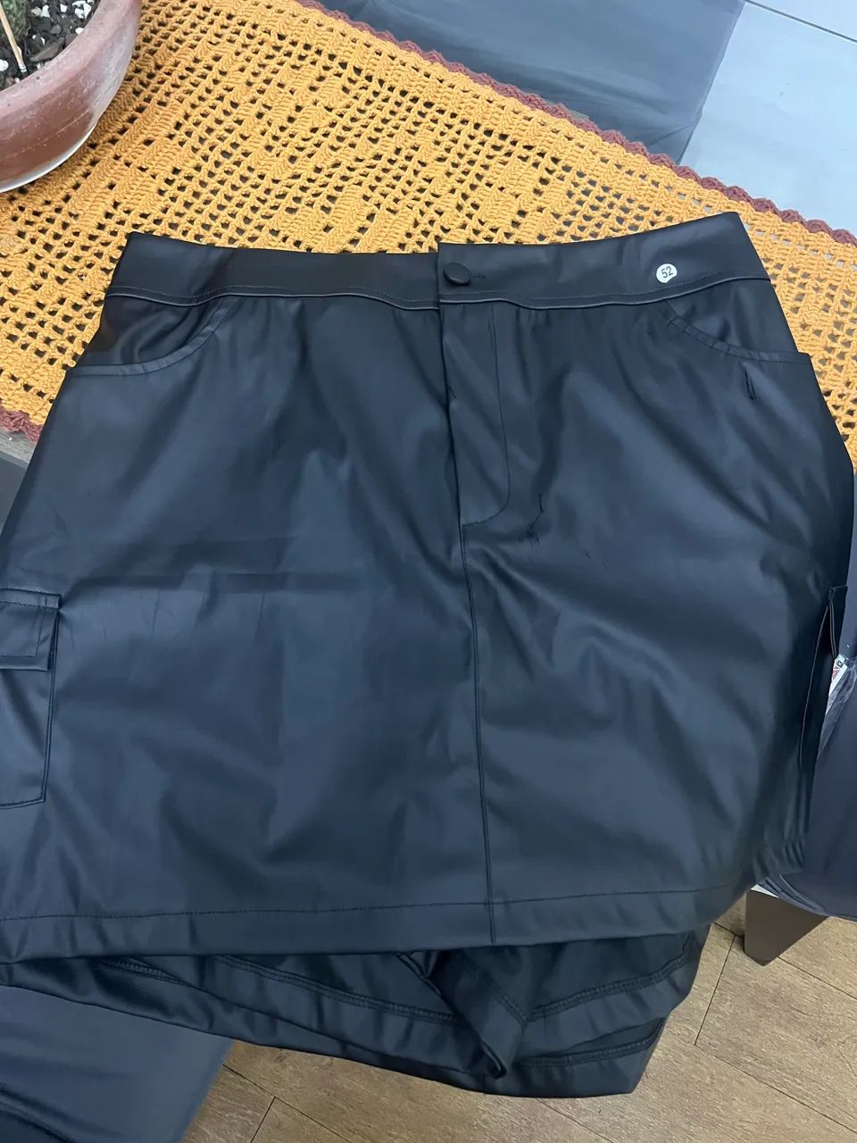 Short saia couro  - Foto 3