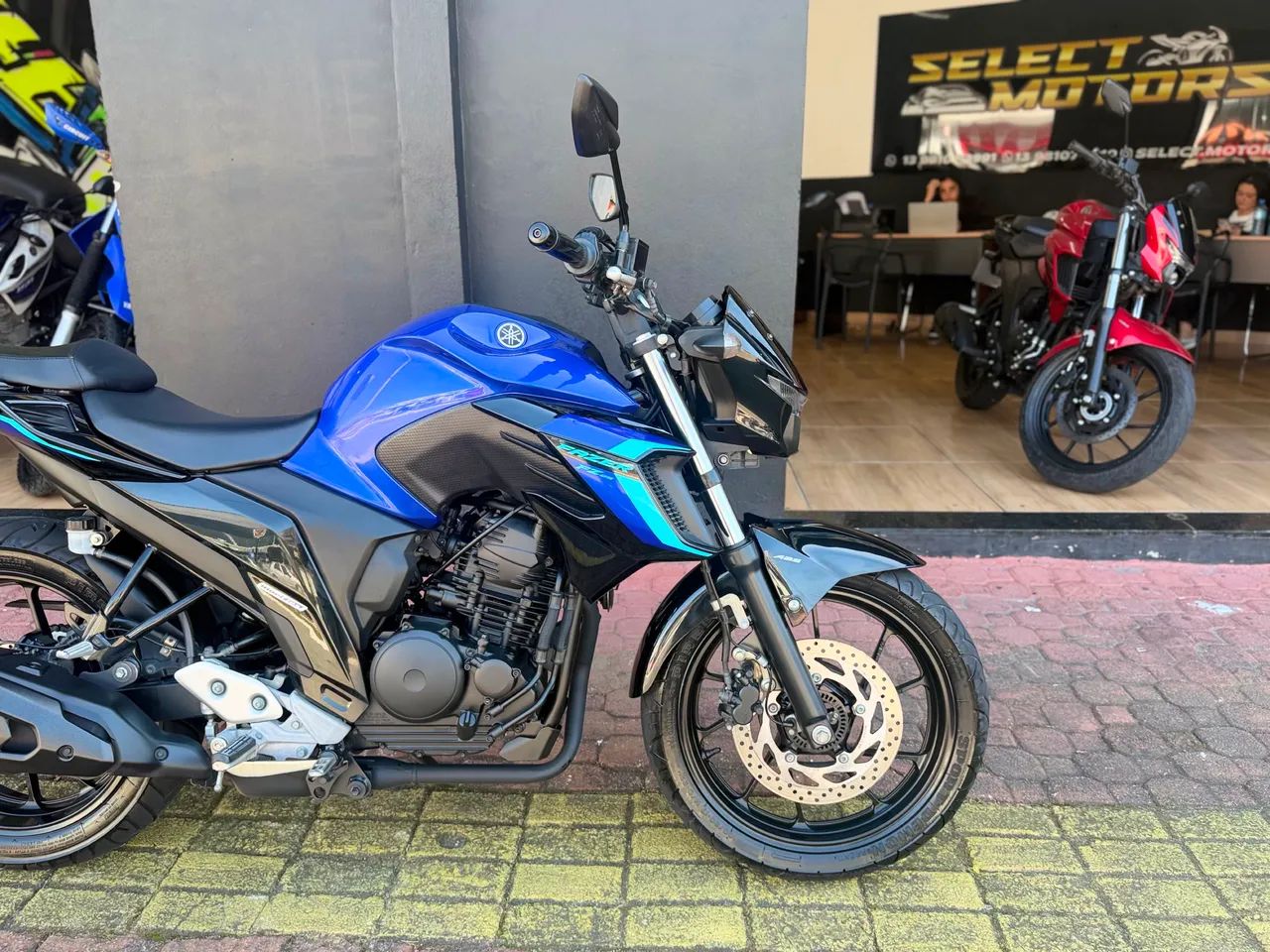 FAZER 250 - Foto 3