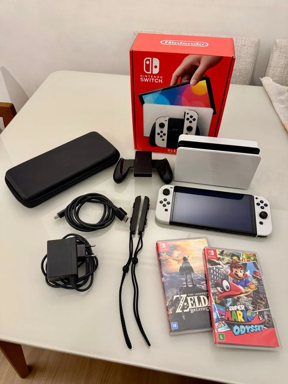 Nintendo Switch OLED + 2 Jogos + Case - Foto 2