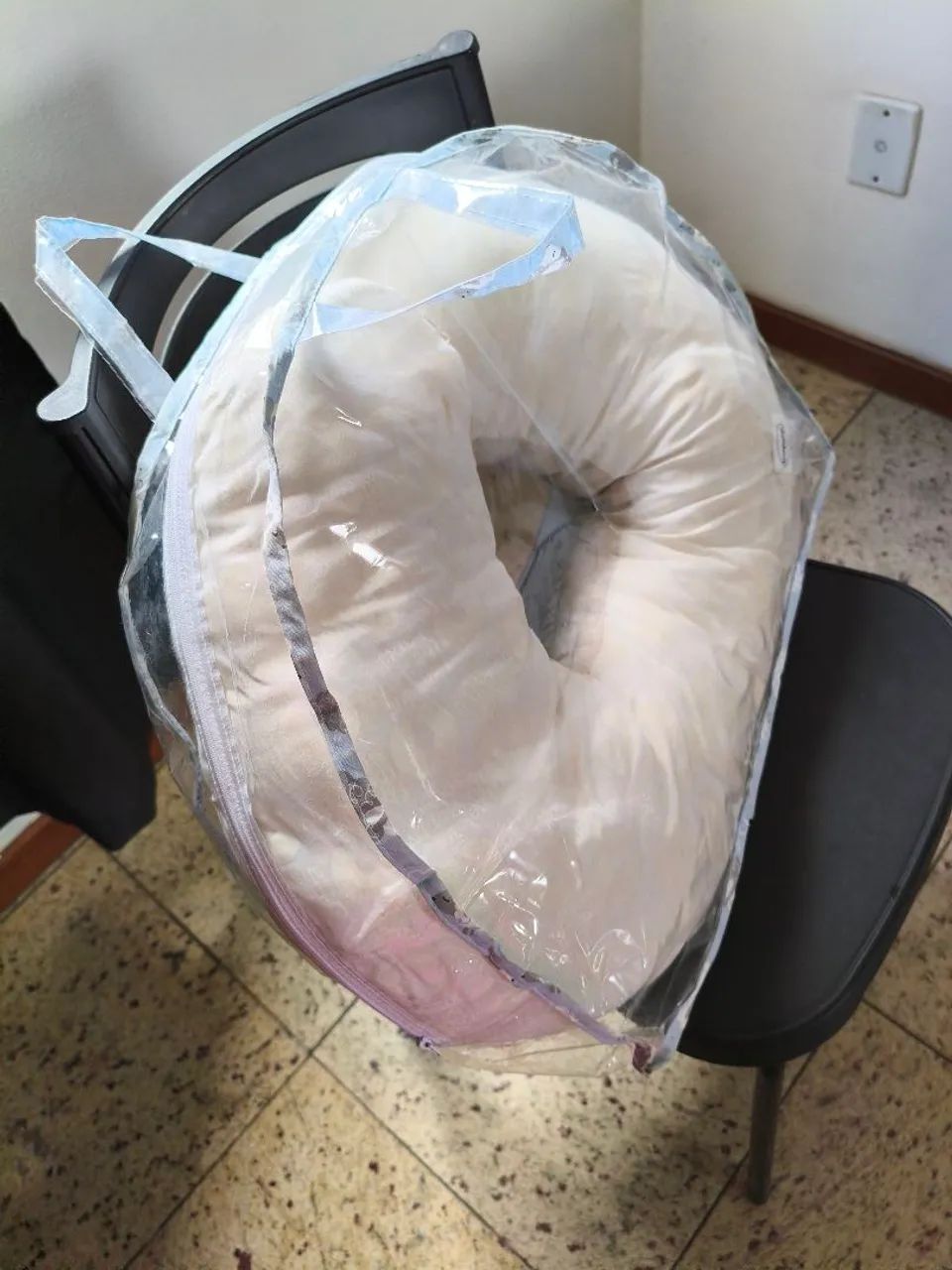 VENDO ALMOFADA DE AMAMENTAÇÃO! - Foto 4