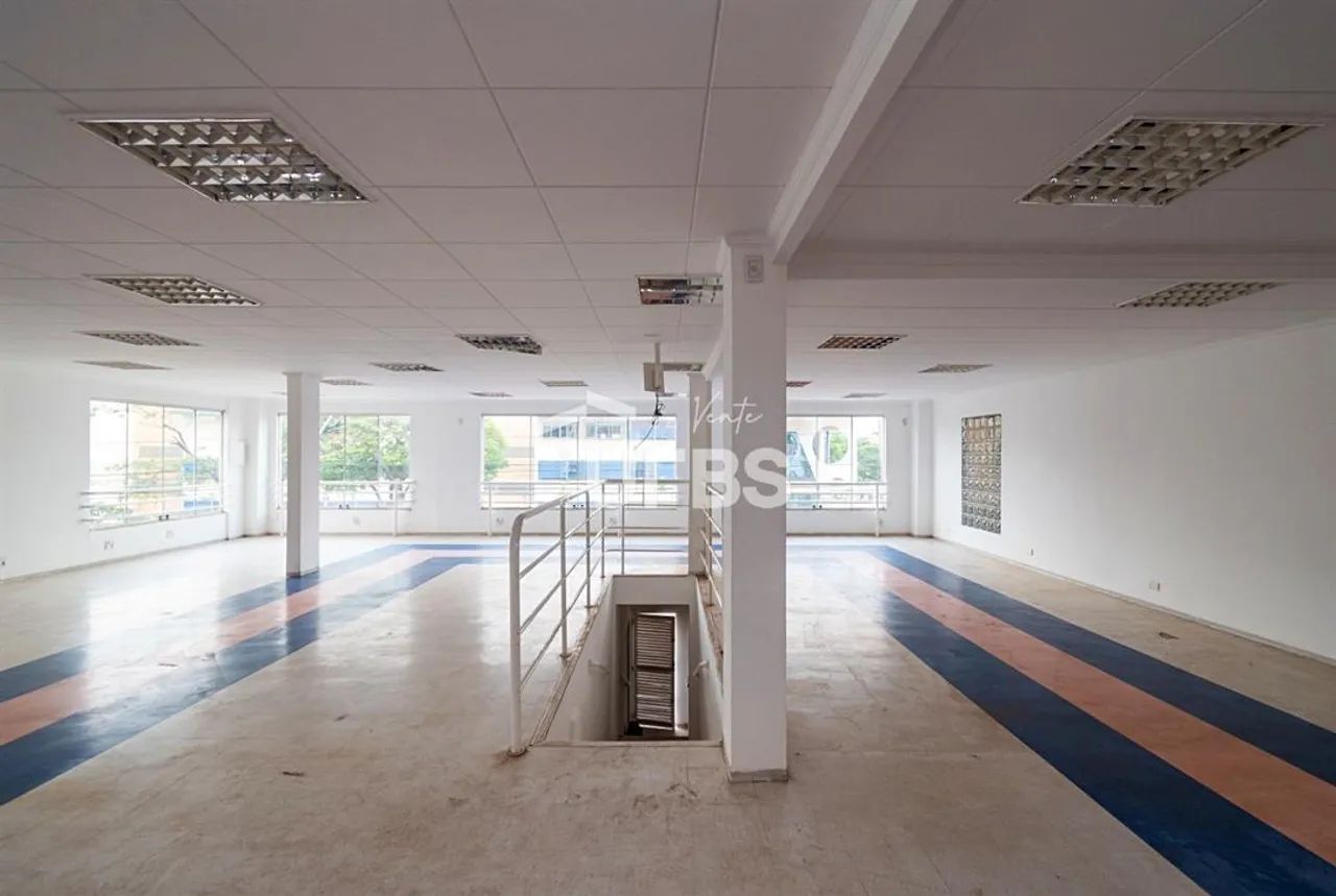 Prédio comercial à venda | 528 m² de terreno | Setor Santa Genoveva - Foto 2