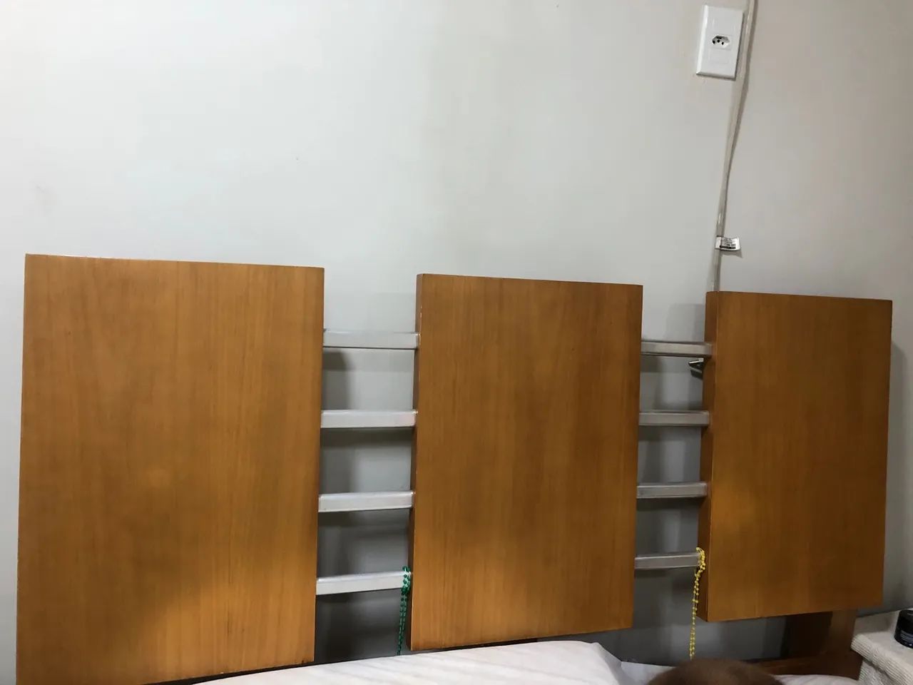 Cama de casal em madeira  - Foto 4