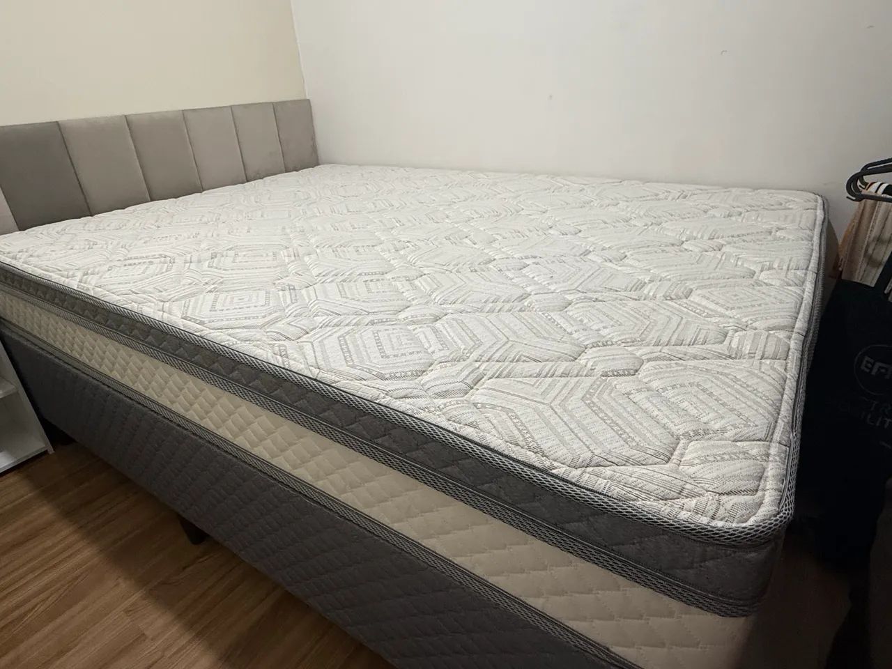 Cama Box - Molas Ensacadas e Pillow Top - Foto 2