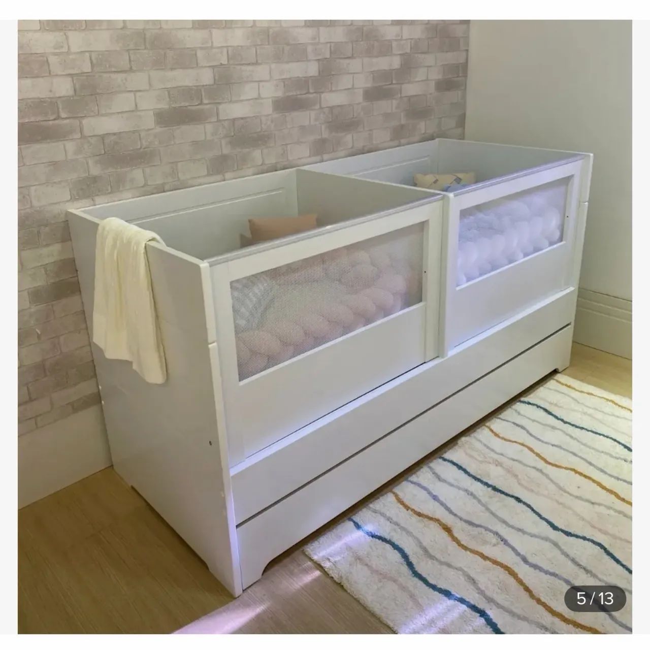 Berço gemelar que vira cama - Foto 5