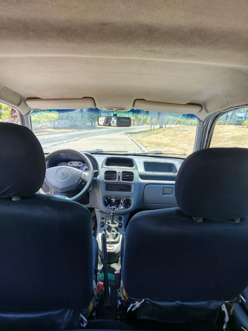 Renault Clio Hi-flex 1.0 16V 3P 2011 - Foto 4