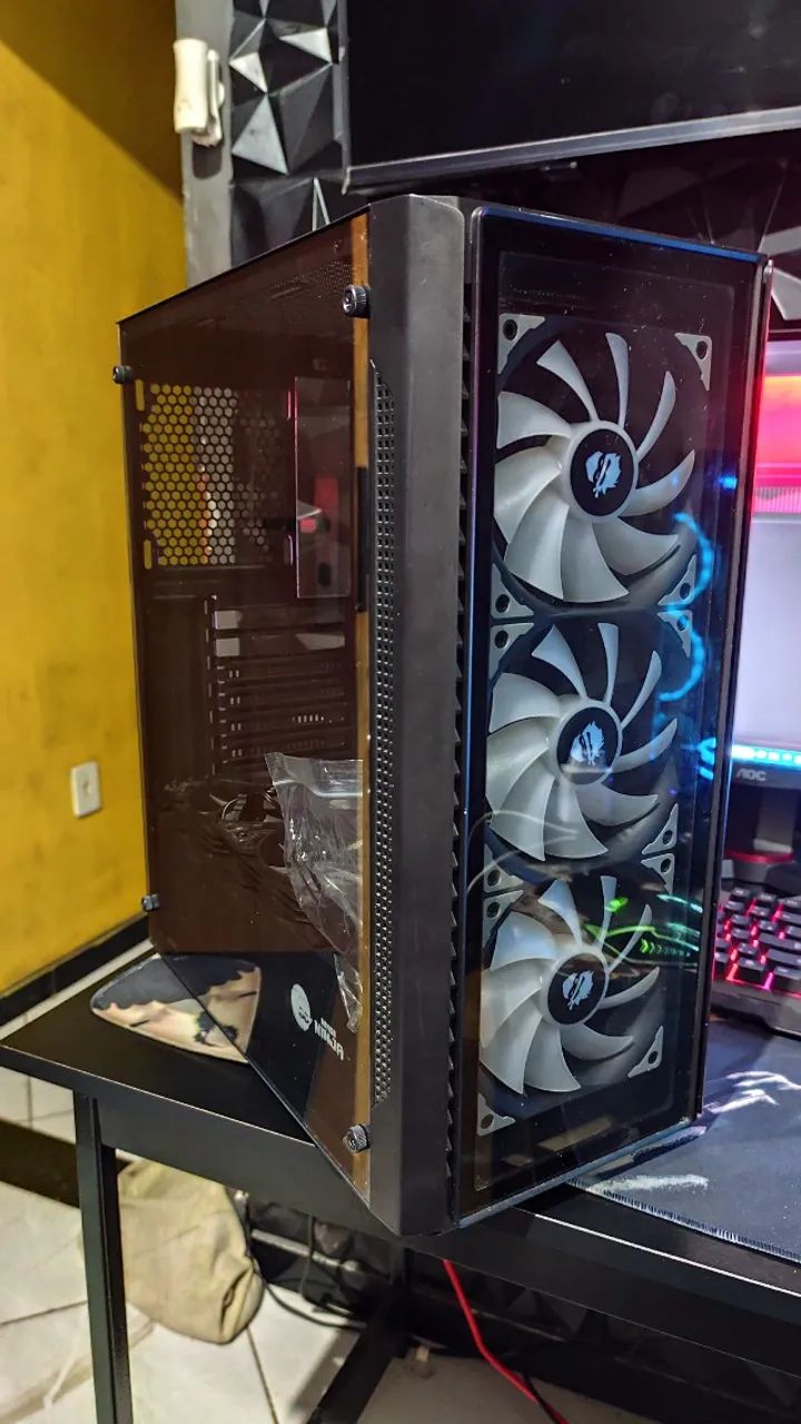 Gabinete torre com 5 fans RGB  - Foto 3