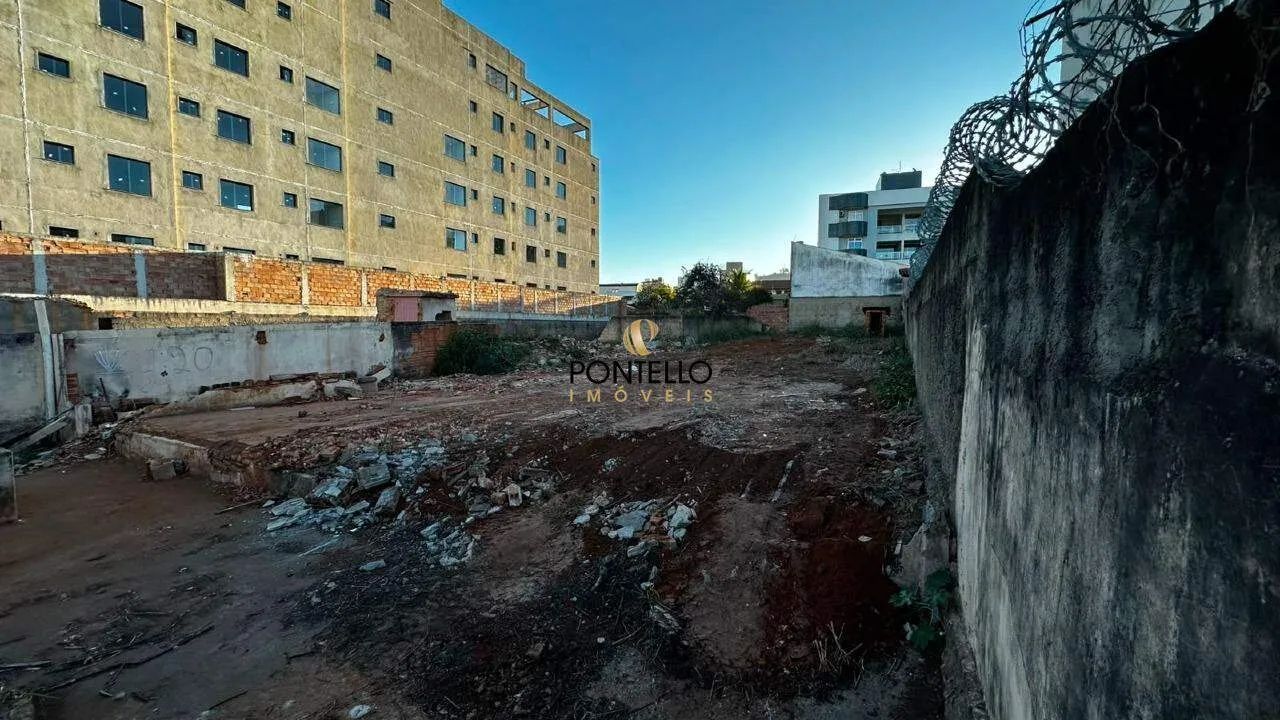 Lote à venda no Centro - Foto 2