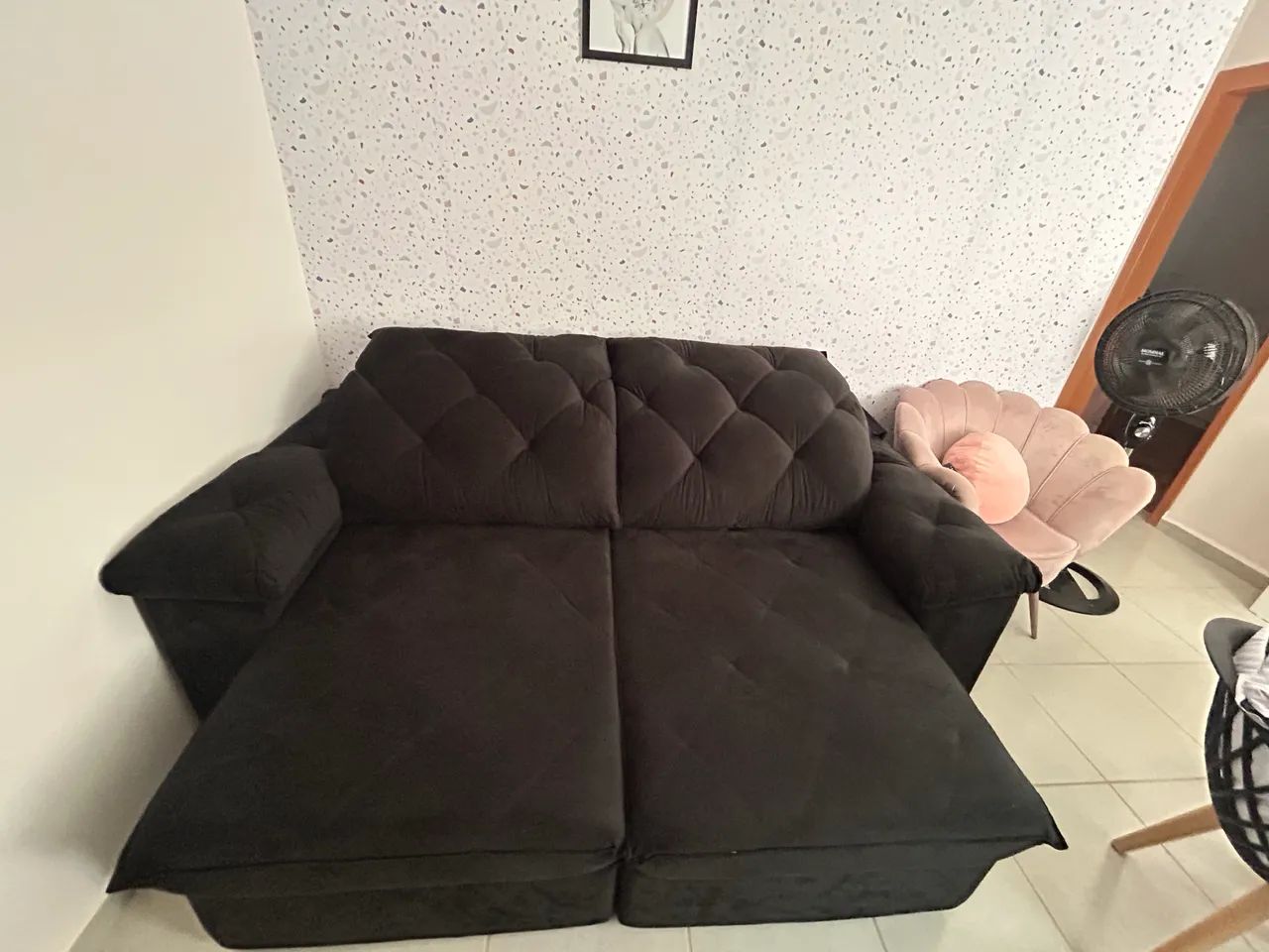 Sofá Retrátil Espaçoso! 65579517977985120