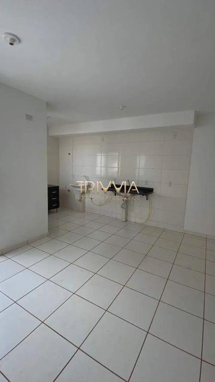 Apartamento com 2 Quartos (1 Suíte) e Sacada  9º Andar - Foto 2