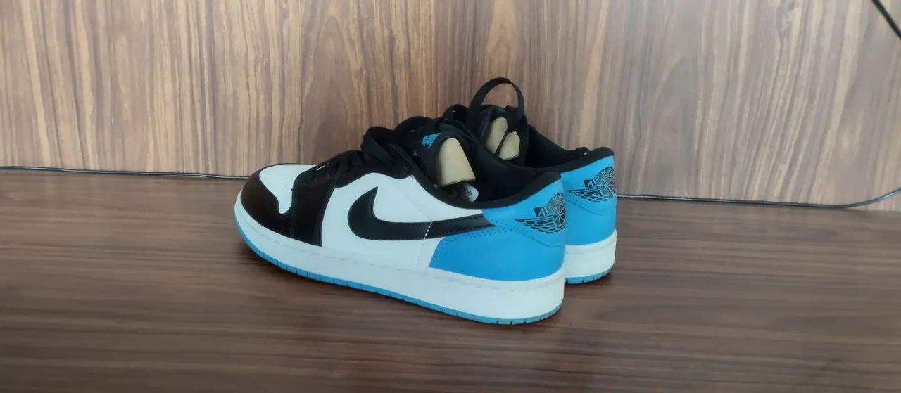 Tenis Nike Air Jordan 1 Low UNC