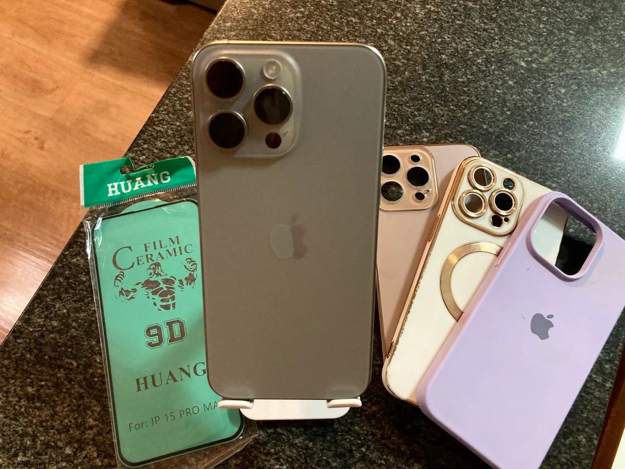 iPhone 15 Pro Max 256GB eSim Todo Original de Fábrica - Celulares