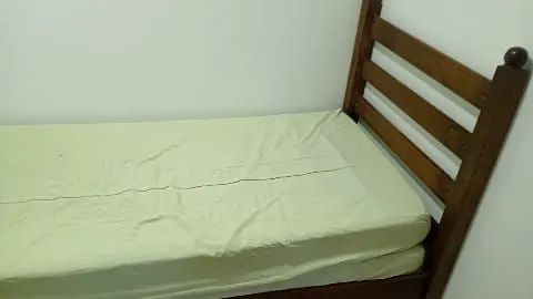 Cama de madeira + colchão  - Foto 2