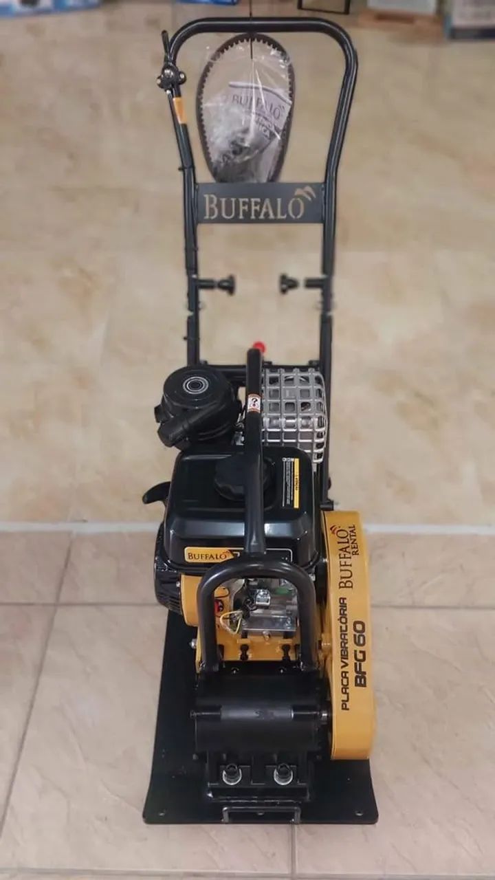 Placa vibratória 65kg Profissional a gasolina 7.5hp - Buffalo(Nova) - Foto 3