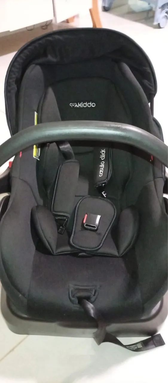 Carrinho de bebê e bebê conforto  - Foto 4