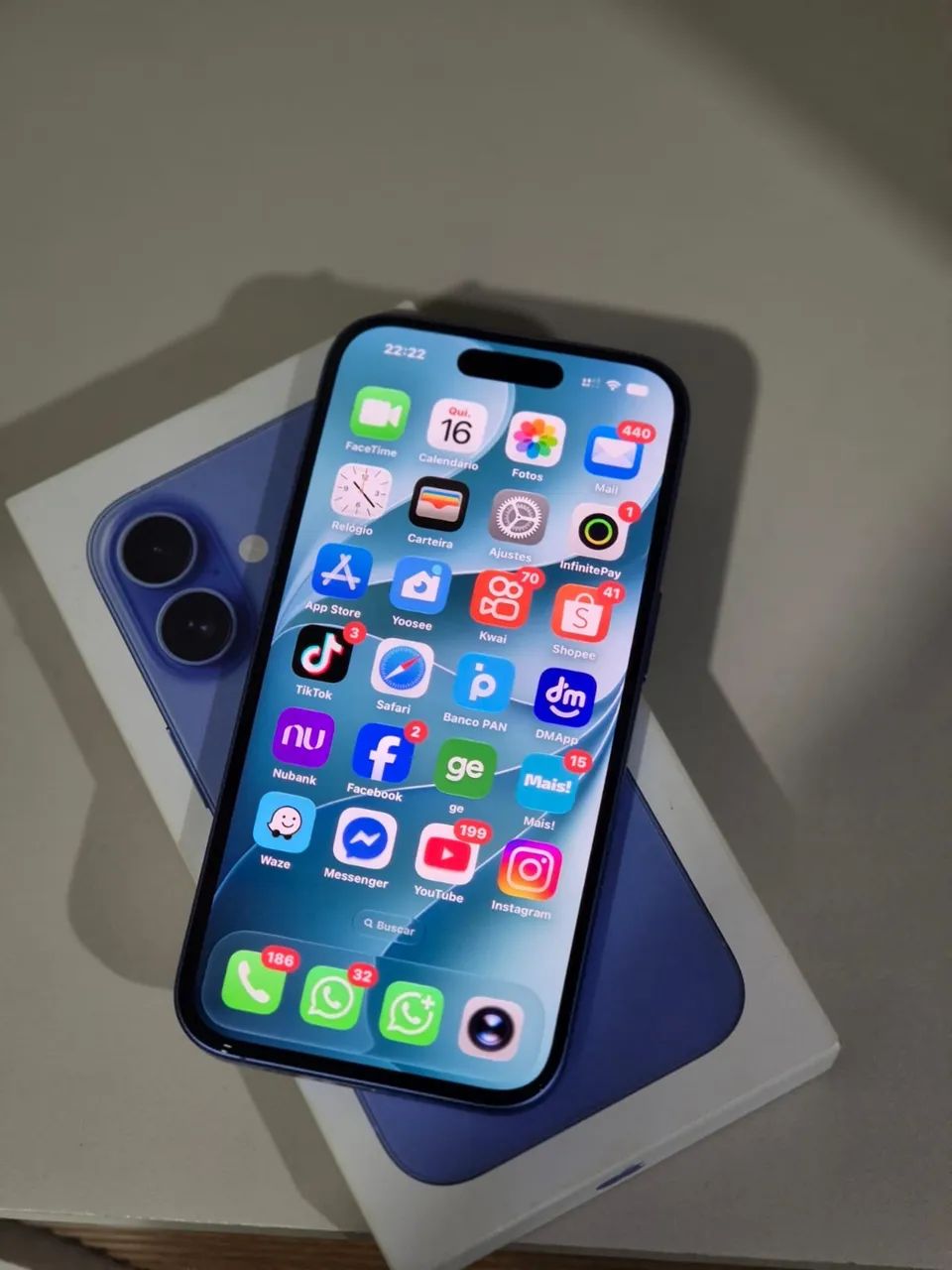iPhone 16  - Foto 3