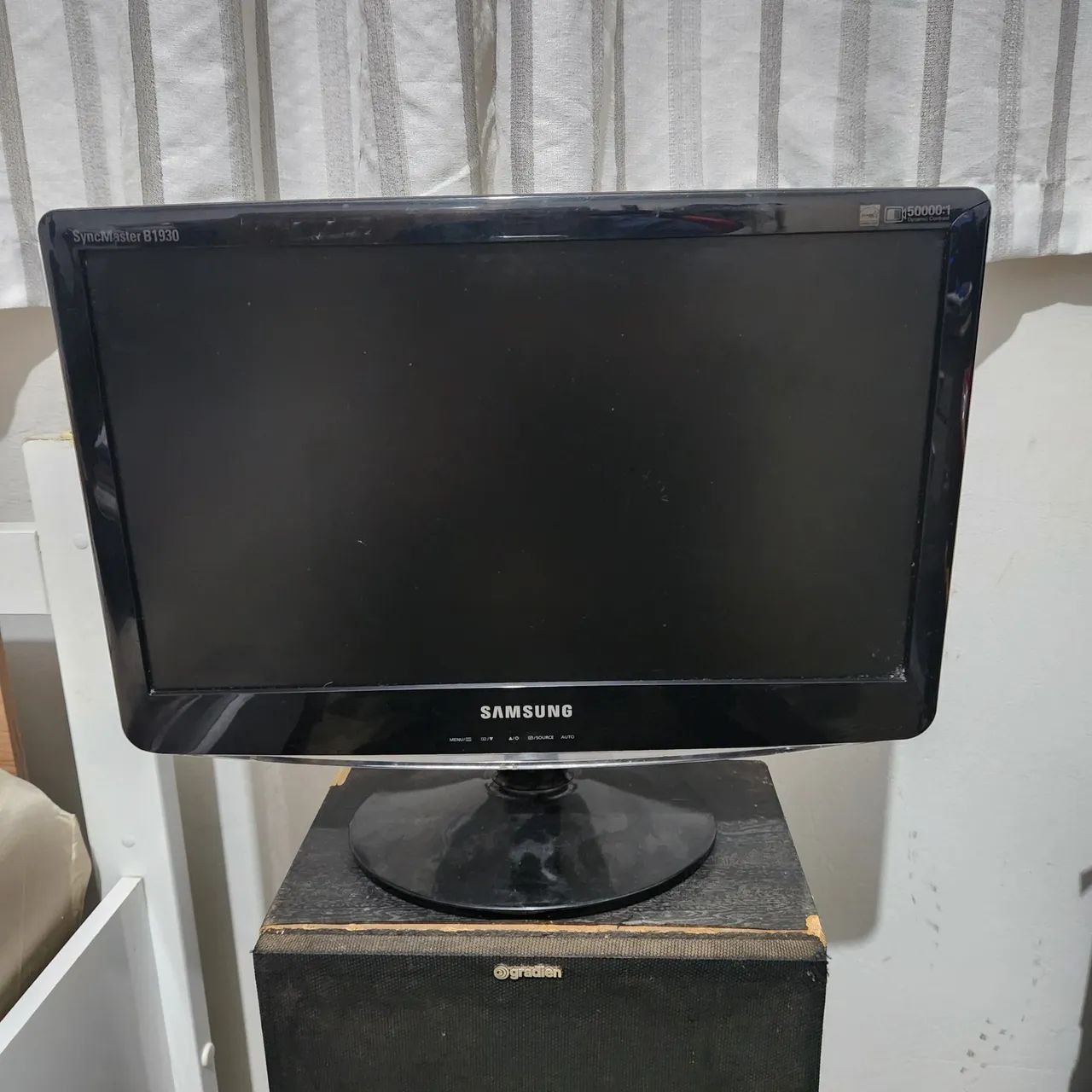 Monitor 14 polegadas