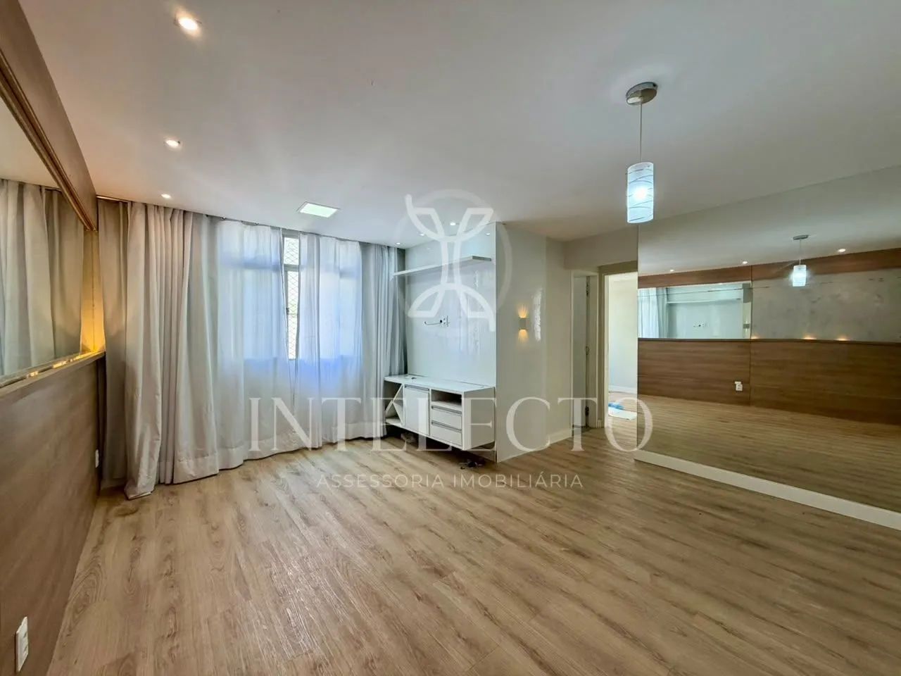 ALUGO APARTAMENTO DE 2/4 COM SUÍTE EM CAPIM MACIO