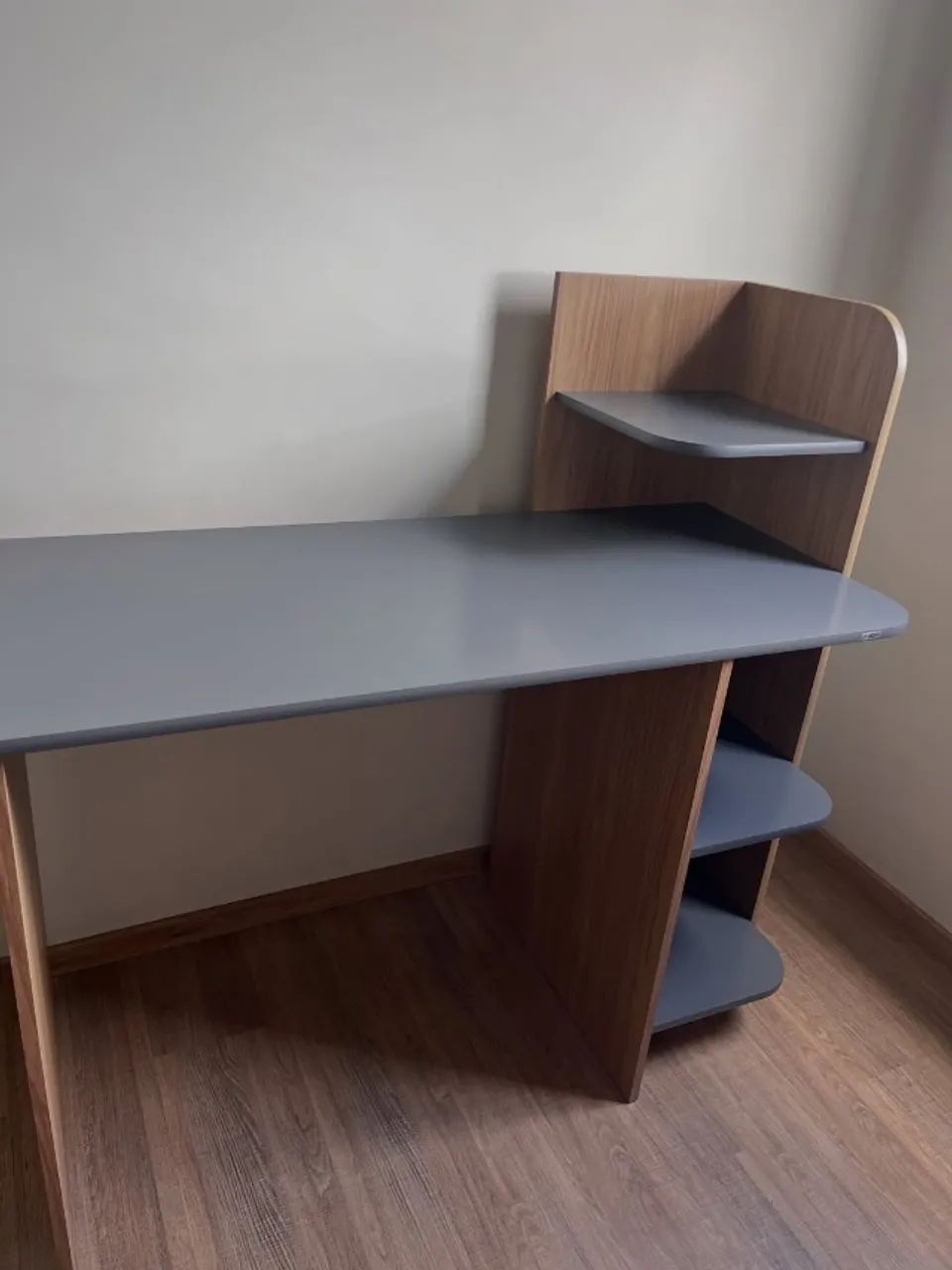 Promoção Mesa com Prateleira Lateral - 11/03/26   - Foto 2