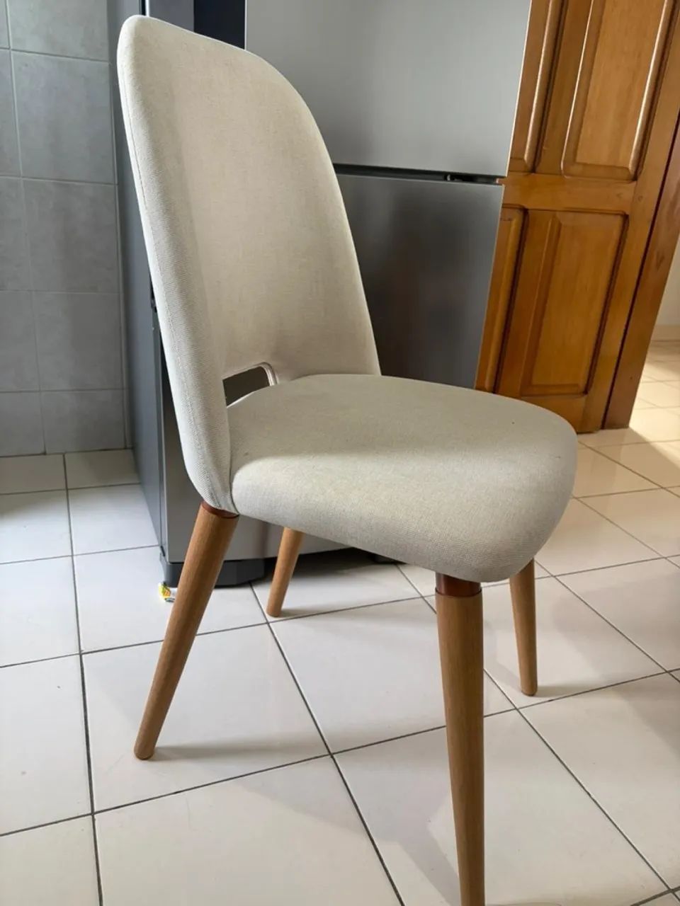 Mesa de jantar com 6 cadeiras - Foto 3