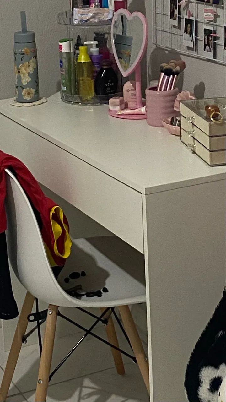 Escrivaninha  - Foto 2