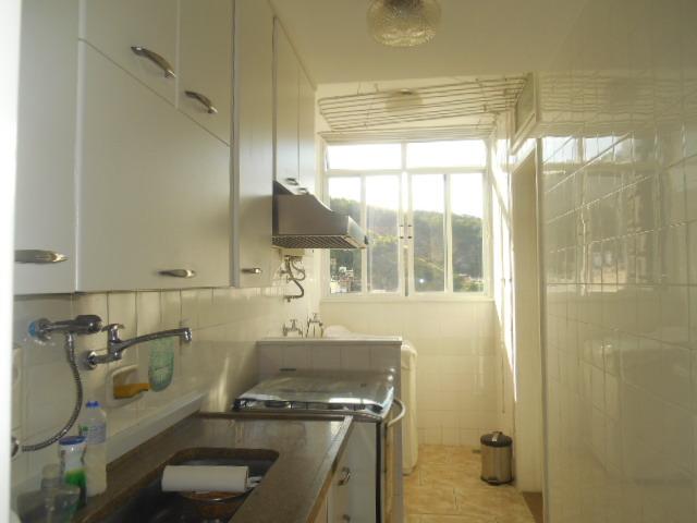 Rua Souza Franco, apto 02 dormitórios , dependência , varanda e vaga escriturada - Foto 14
