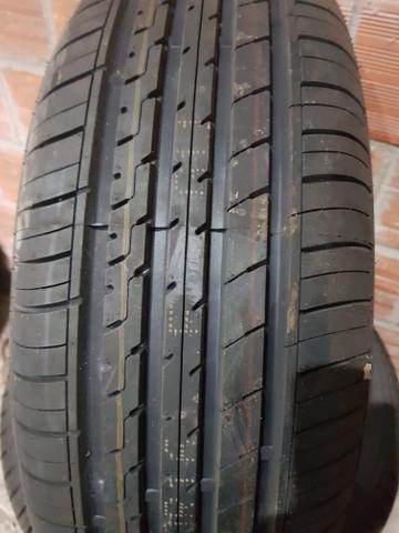 Pneu novo 205/60r16 92h Durable Confort F01
