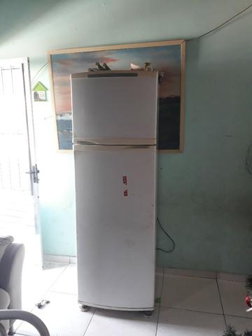 Geladeira Consul Duplex Degelo