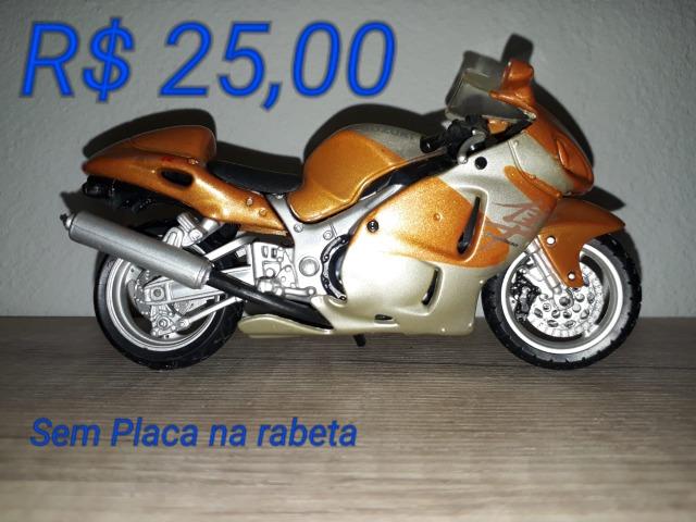 Miniatura de Moto. Escala 1:18. Modelos Diversos - Foto 6