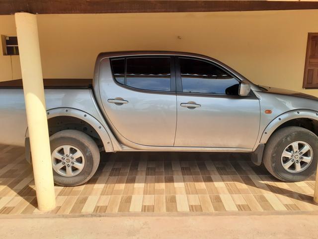 L200 triton 13/13 Muito conservada