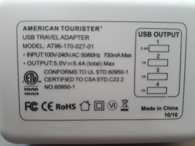 Carregador com 4 USB e adaptador para outros países - Foto 6