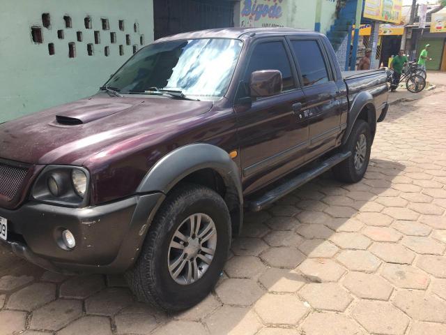 Vendo Caminhonete L200 - Foto 4