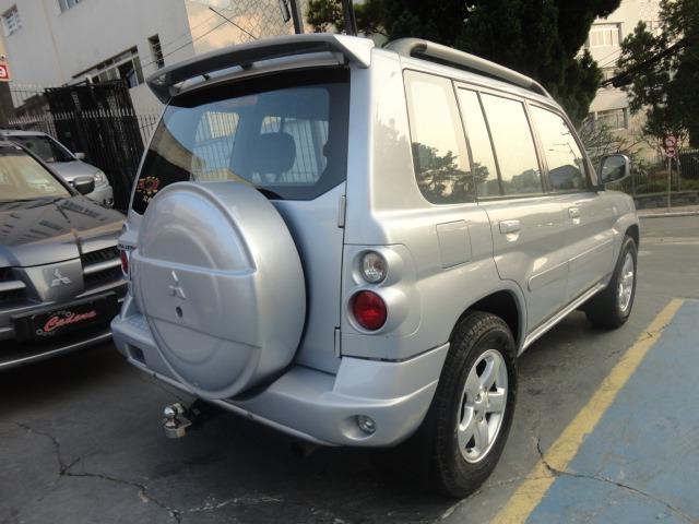 Mitsubishi Pajero tr 4 aut 4x4 - Foto 5