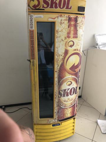 Cervejeira 110v - ótimo estado