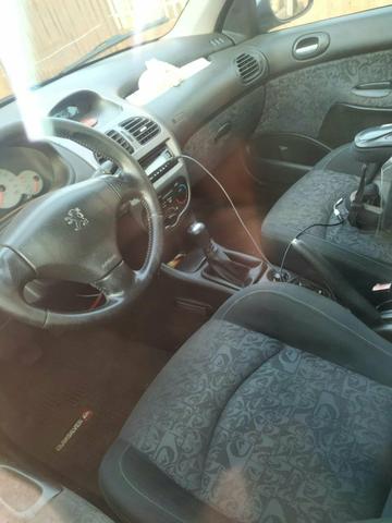 Peugeot 206 QuikSilver 1.6 passo cartao na diferença
