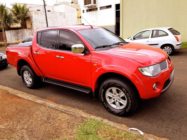 MITSUBISHI L200 TRITON 2008/2009 3.2 HPE 4X4 CD 16V TURBO INTERCOOLER DIESEL 4P AUTOMÁTIC - Foto 9