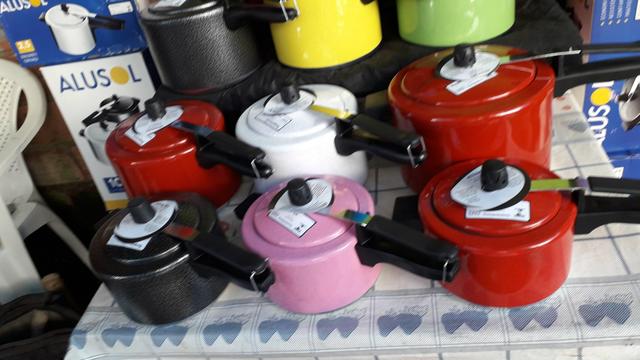 Panela de pressão vário tamanhos