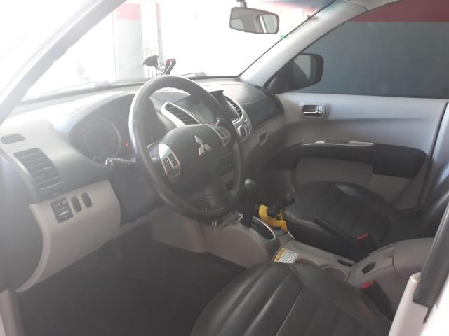 Mitsubishi L200 Triton HPE Aut. Diesel - 2013 - Foto 7