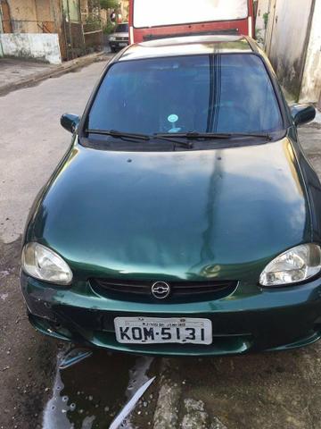 Corsa sedan 98 99
