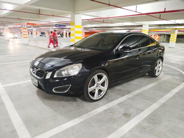 Roda R20 5x108 e 5x110 s/ pneus 225/35 - Foto 5
