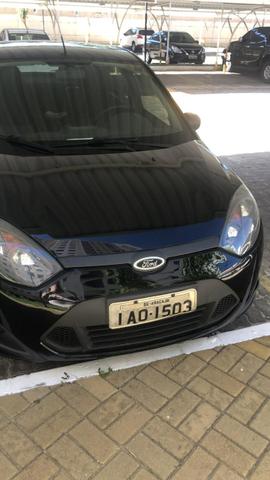 Fiesta sedan