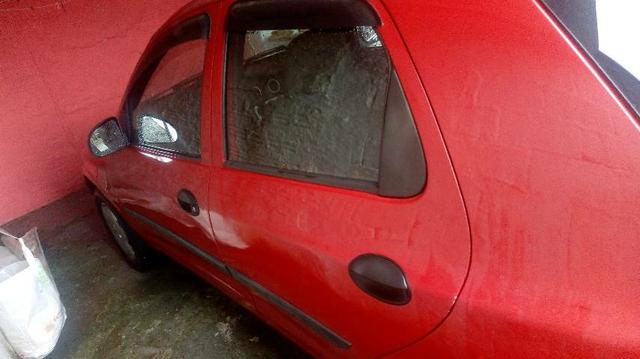 Celta vermelho 2006 12mil - Foto 5
