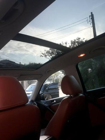 Volkswagen Tiguan 2.0 TSI 2015 (teto solar) completa - Foto 2