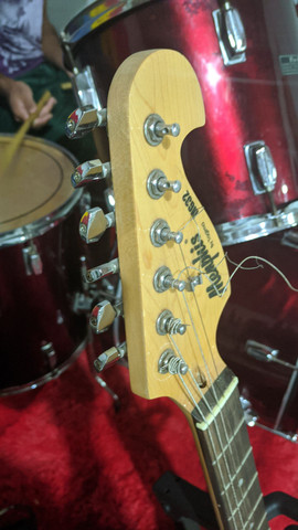 Vendo guitarra semi-nova - Foto 3