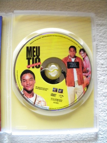 Dvd Meu Tio Matou um Cara (Lázaro Ramos e Deborah Secco) - Foto 3