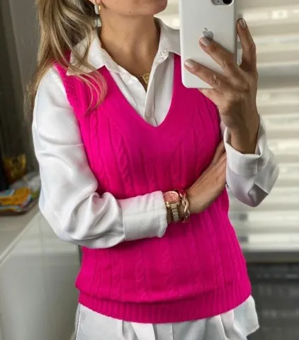 Colete feminino tricot trança gola V Novo