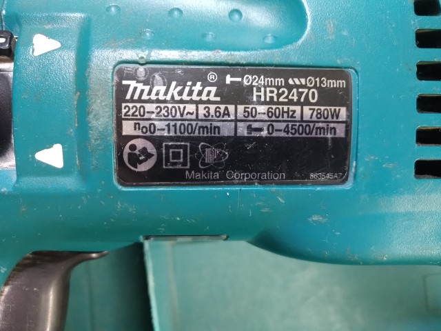 Furadeira martelete rompedor Makita HR2470 SDS + mandril 220v