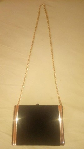 Bolsa pequena em camurça preta - Foto 2